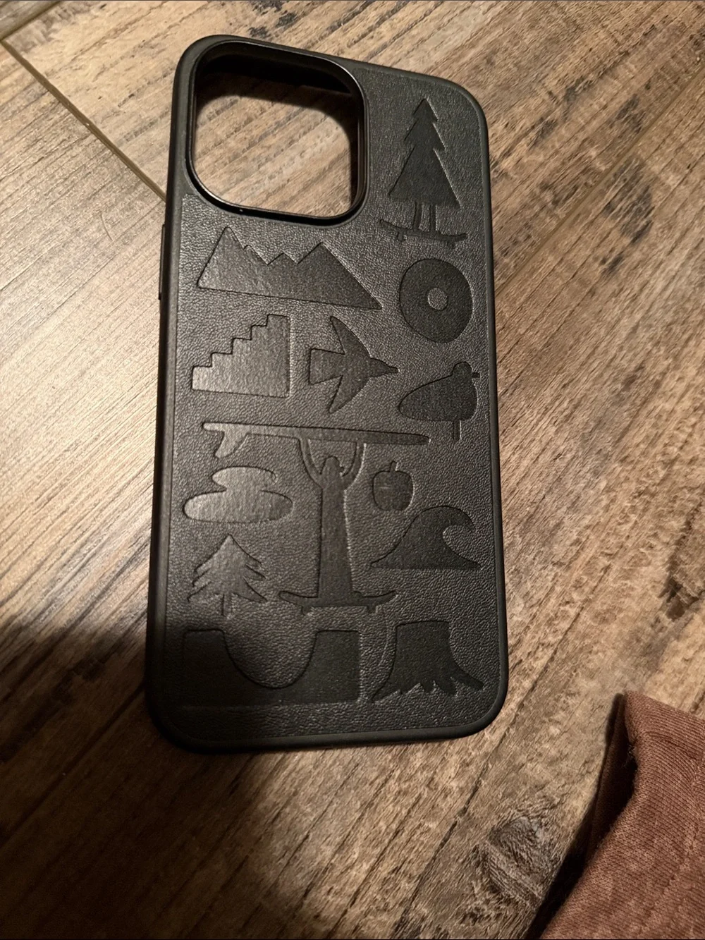 Black Embossed Pattern Phone Case - Black